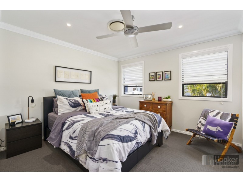 1/42 Parr Street, Biggera Waters QLD 4216