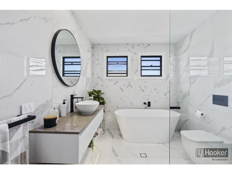 1/42 Parr Street, Biggera Waters QLD 4216