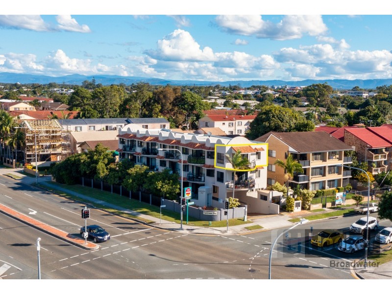 10/2 Broad Street, Labrador QLD 4215