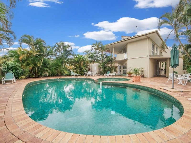 7/100 Morala Avenue, Runaway Bay QLD 4216