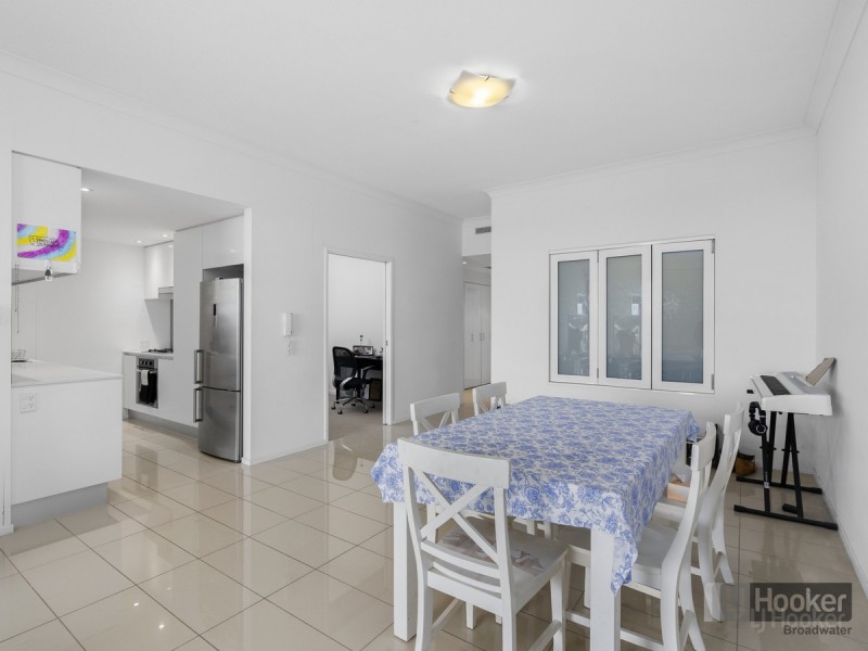 308/15 Compass Drive, Biggera Waters QLD 4216