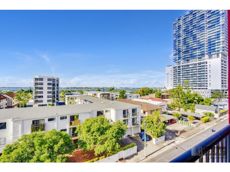 11/14-16 Little Norman Street, Southport QLD 4215