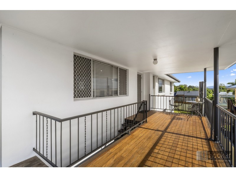 34 Ashbourne Terrace, Biggera Waters QLD 4216