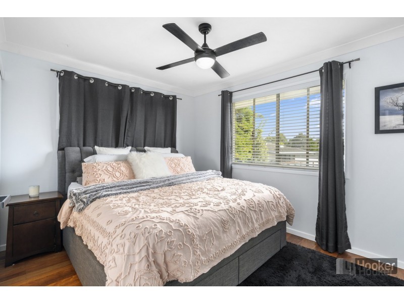 34 Ashbourne Terrace, Biggera Waters QLD 4216