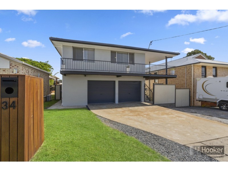 34 Ashbourne Terrace, Biggera Waters QLD 4216