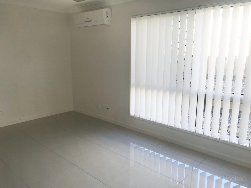 1/22 Jimmieson Avenue, Labrador QLD 4215