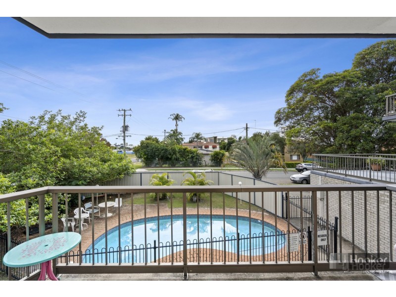 6/14 Brett Avenue, Labrador QLD 4215