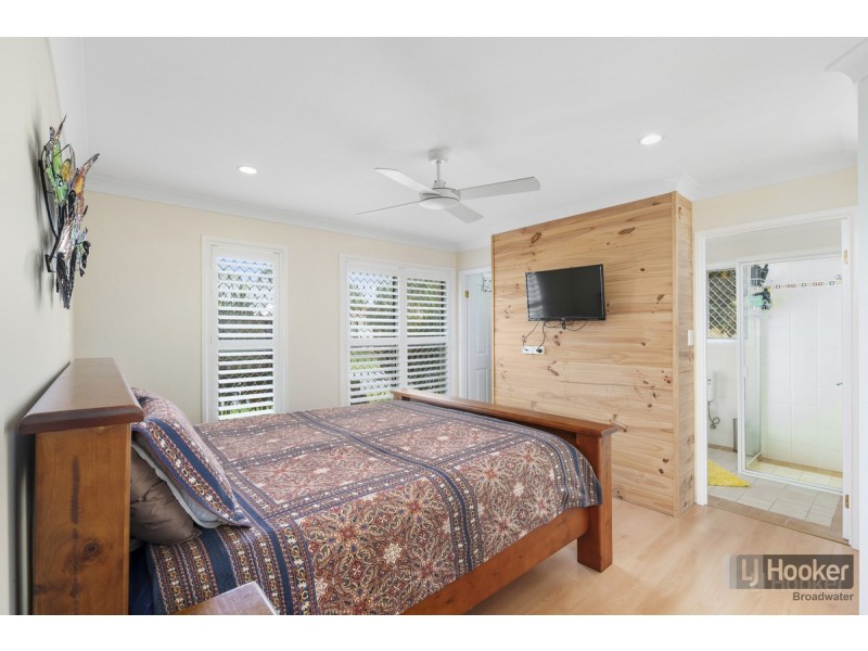 23 Christina Ryan Way, Arundel QLD 4214