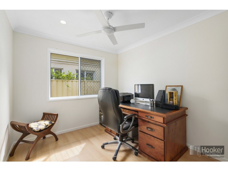 23 Christina Ryan Way, Arundel QLD 4214