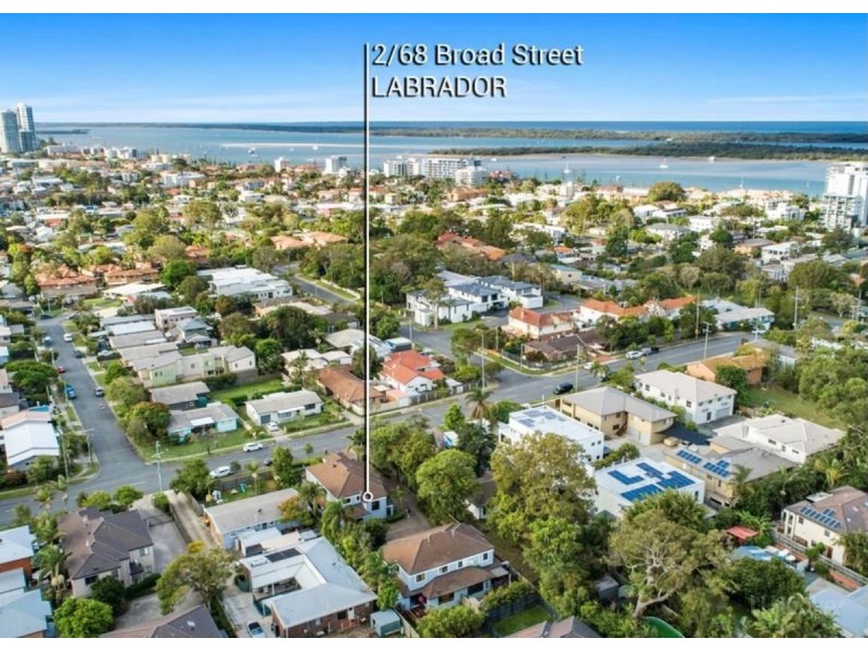 2/68 Broad Street, Labrador QLD 4215