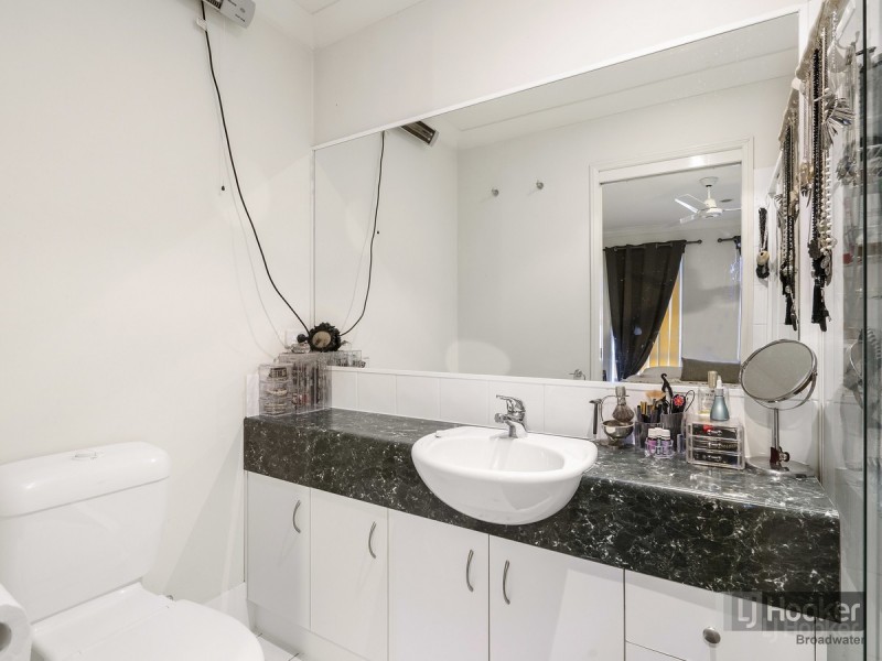 11/20 Brown Street, Labrador QLD 4215