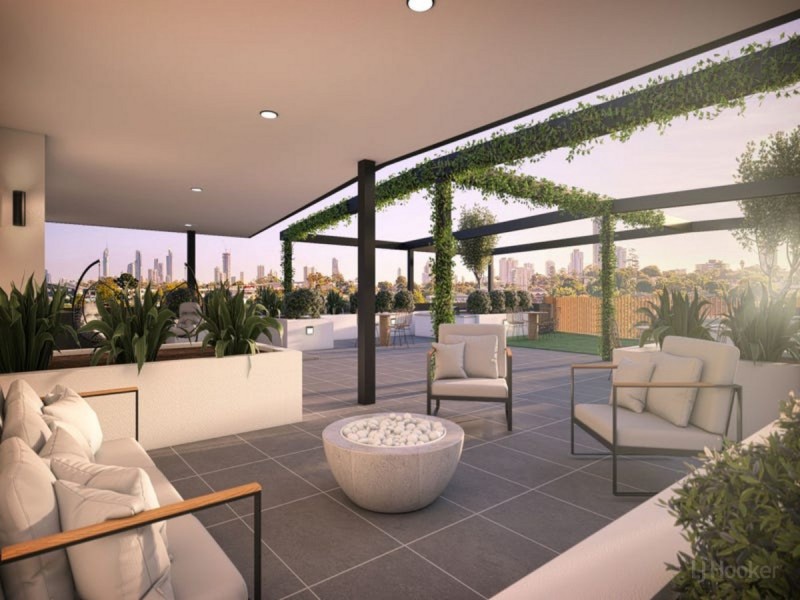 135 Eugaree Street, Southport QLD 4215