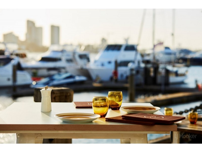 135 Eugaree Street, Southport QLD 4215