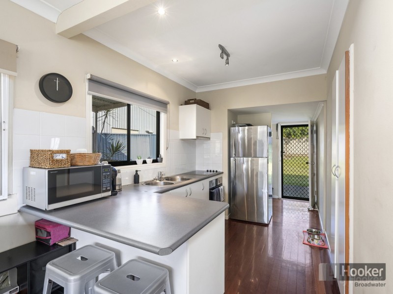 22 Heydon Avenue, Labrador QLD 4215