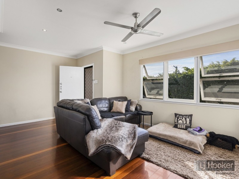 22 Heydon Avenue, Labrador QLD 4215