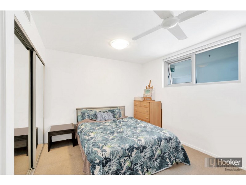 1206/378 Marine Parade, Labrador QLD 4215