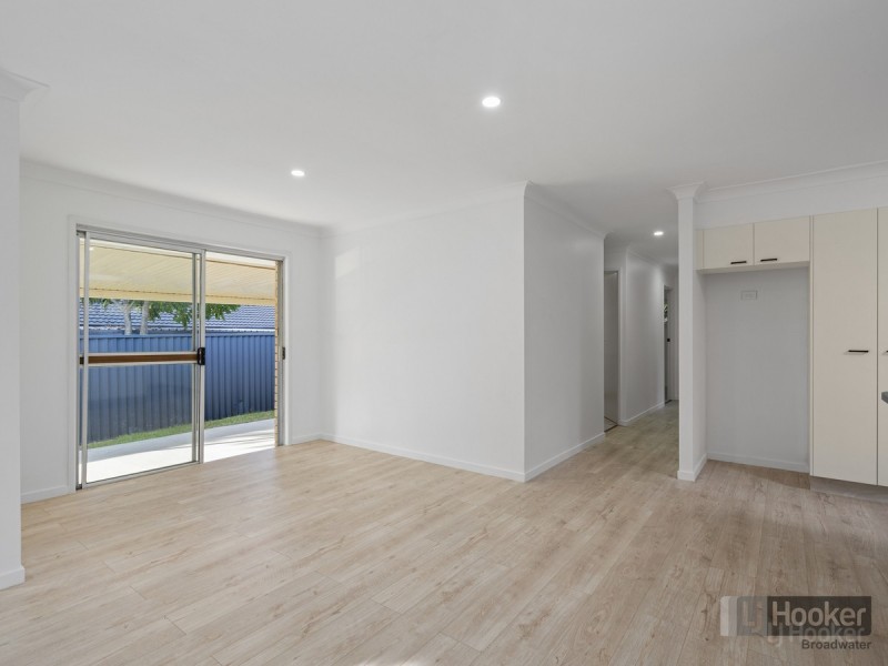 144 Government Road, Labrador QLD 4215