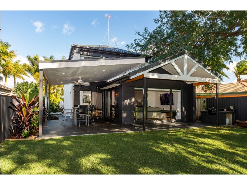 45 Ballybunyon Crescent, Hope Island QLD 4212