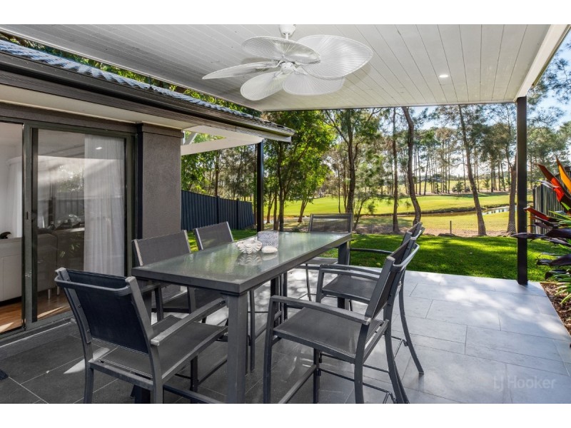 45 Ballybunyon Crescent, Hope Island QLD 4212