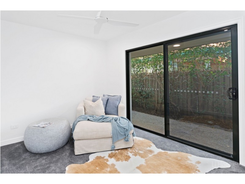 45 Ballybunyon Crescent, Hope Island QLD 4212