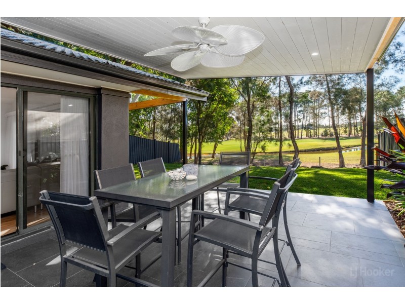 45 Ballybunyon Crescent, Hope Island QLD 4212