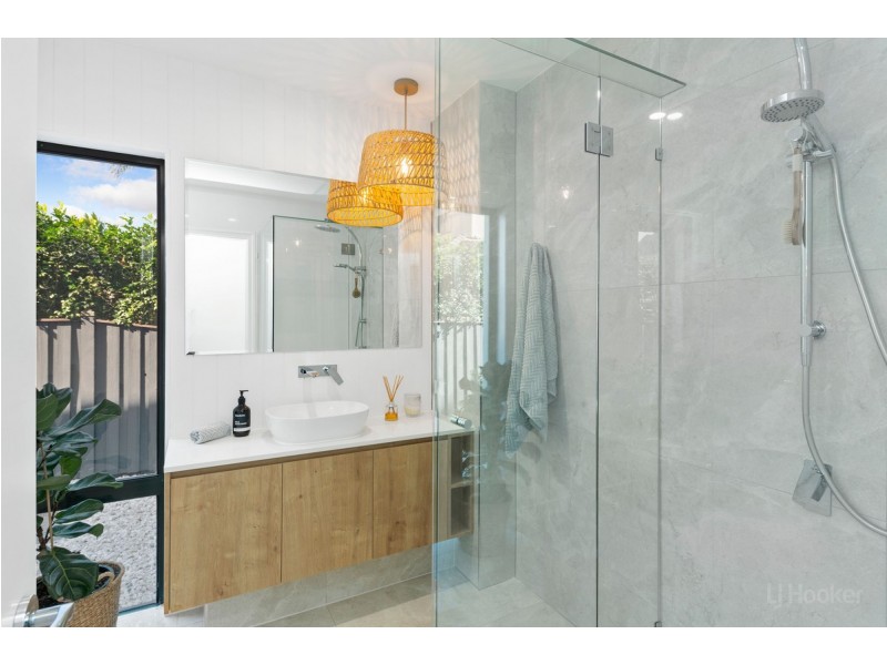 45 Ballybunyon Crescent, Hope Island QLD 4212