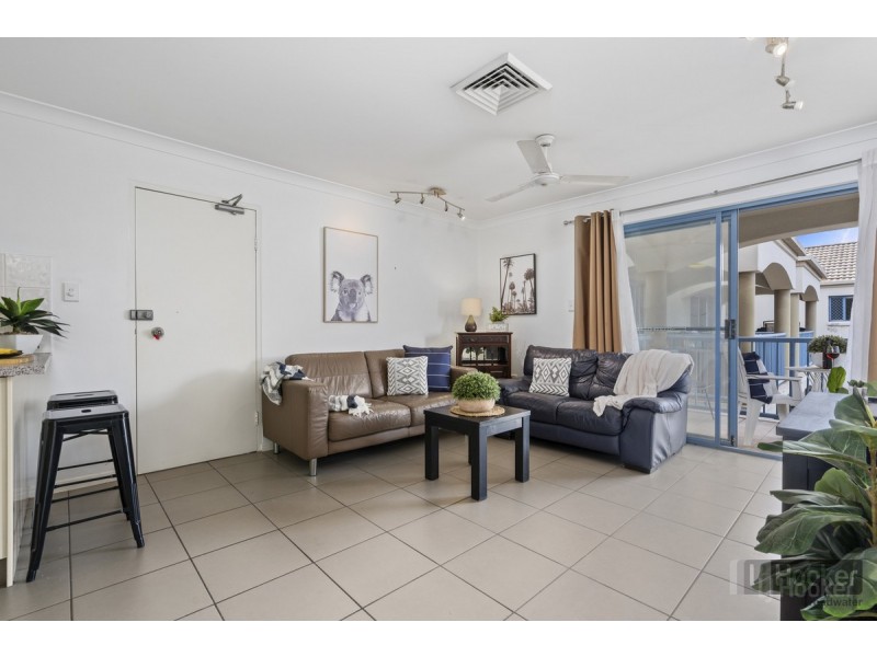 15/103 Frank Street, Labrador QLD 4215