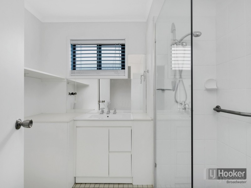 11/28 Hunter Avenue, Labrador QLD 4215