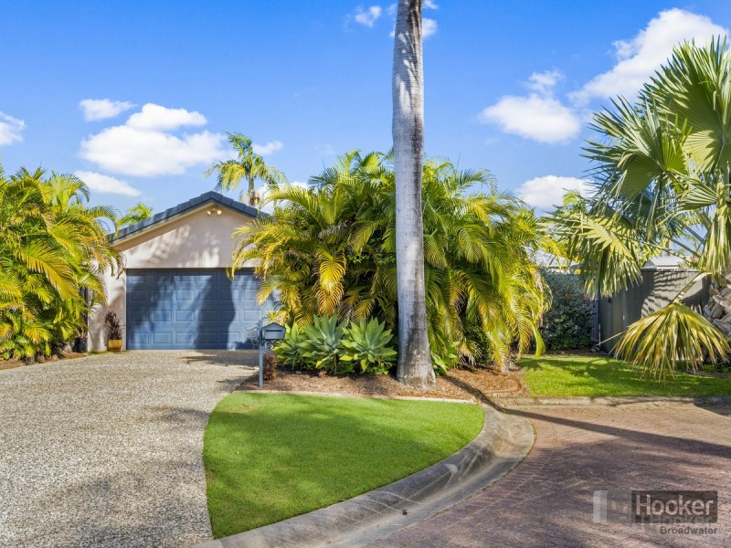 22 Ballybunyon Crescent, Hope Island QLD 4212