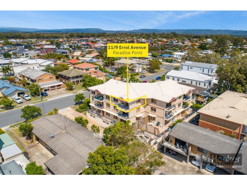 11/9 Errol Avenue, Paradise Point QLD 4216