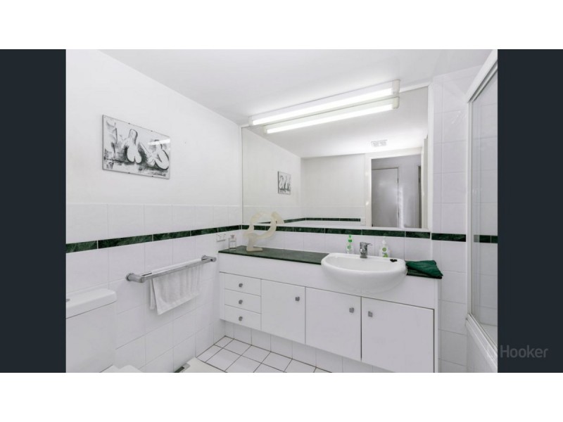 7/32 Cronin Avenue, Main Beach QLD 4217