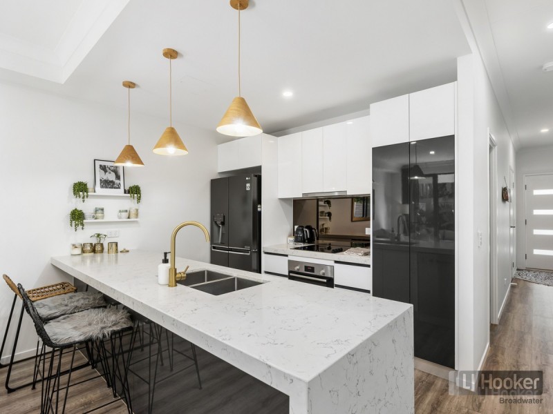 17/4A-8 Hansford Road, Coombabah QLD 4216