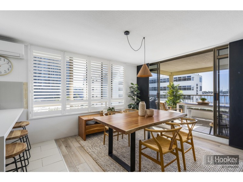 21/77 Brighton Parade, Southport QLD 4215