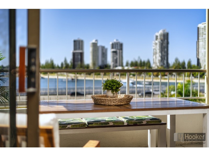 21/77 Brighton Parade, Southport QLD 4215