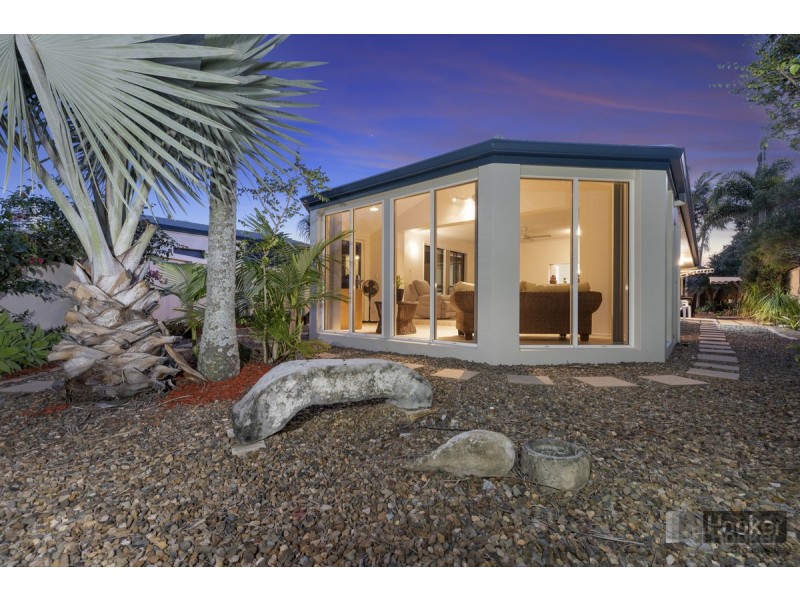 72 Bayview Street, Runaway Bay QLD 4216