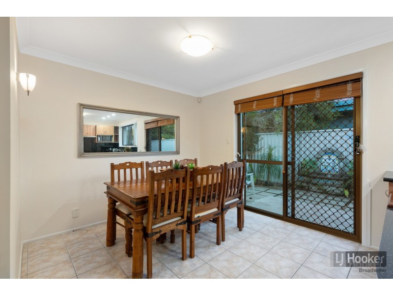 72 Bayview Street, Runaway Bay QLD 4216