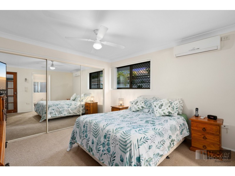 72 Bayview Street, Runaway Bay QLD 4216