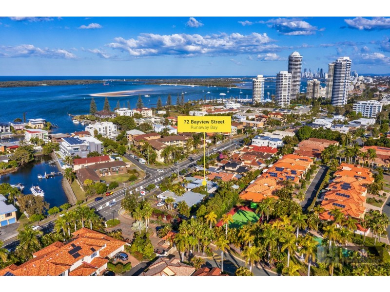 72 Bayview Street, Runaway Bay QLD 4216