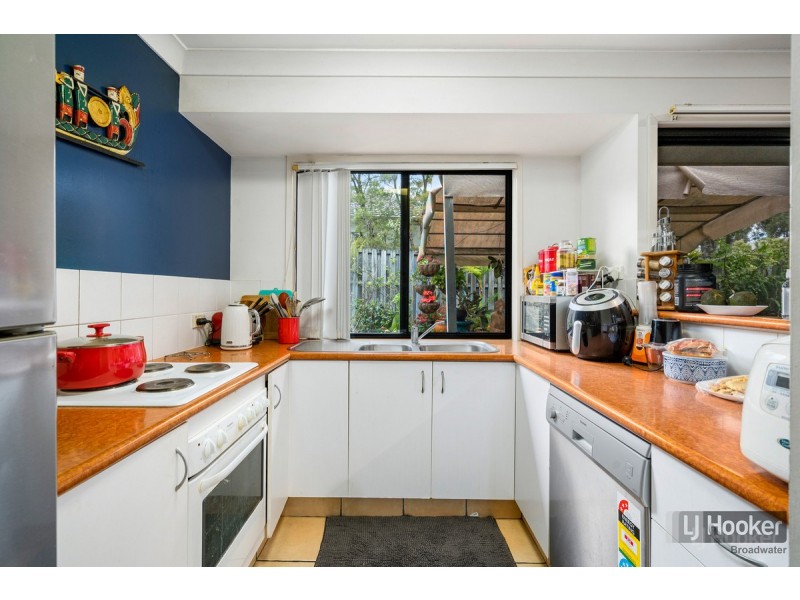 52/590 Pine Ridge Road, Coombabah QLD 4216