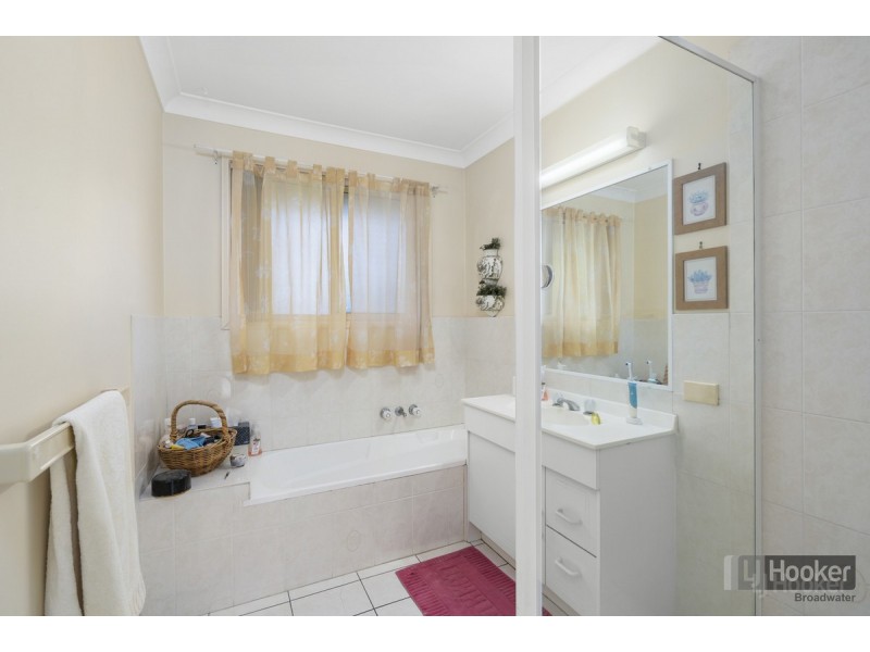 2/56 Parr Street, Biggera Waters QLD 4216