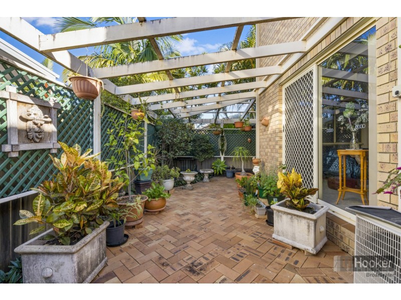 2/56 Parr Street, Biggera Waters QLD 4216