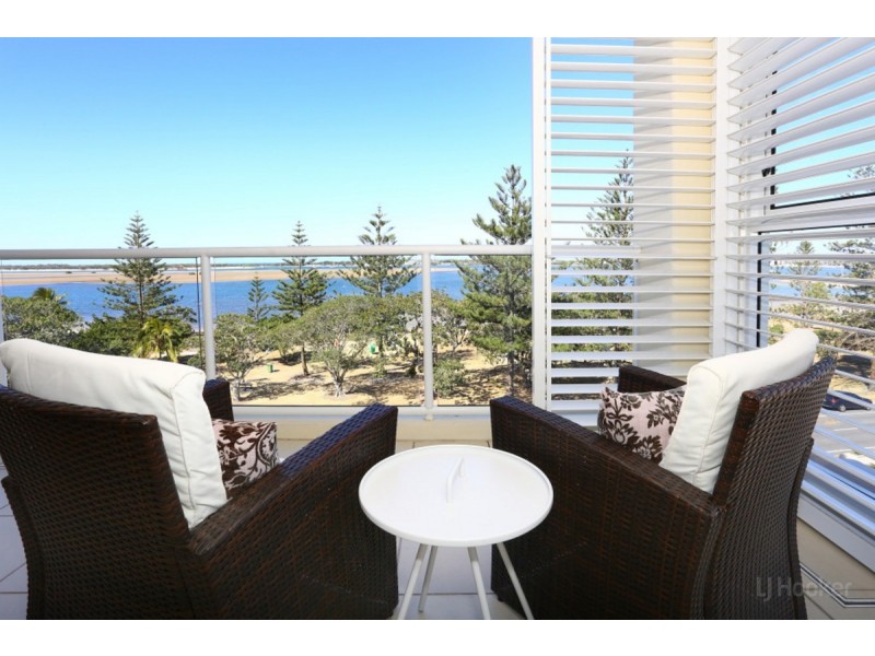 501/212-214 Marine Parade, Labrador QLD 4215