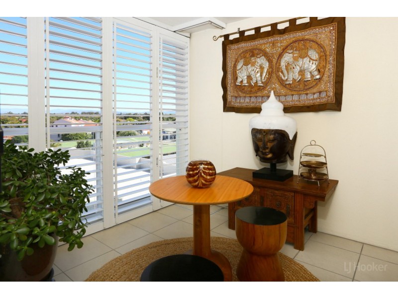 501/212-214 Marine Parade, Labrador QLD 4215