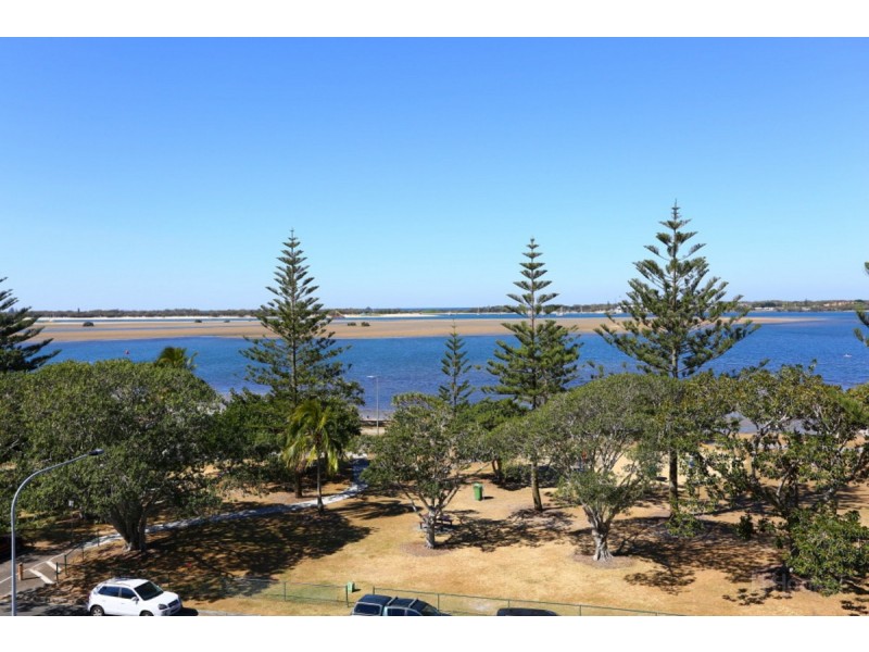 501/212-214 Marine Parade, Labrador QLD 4215