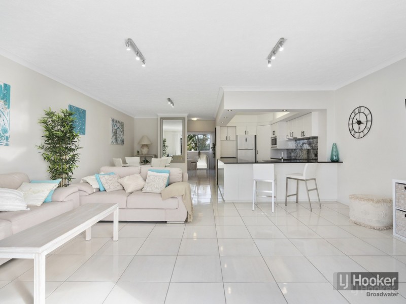 5/3-5 Vernia Place, Biggera Waters QLD 4216