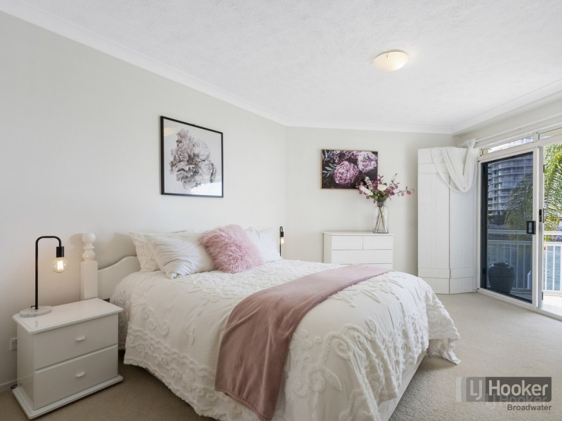 5/3-5 Vernia Place, Biggera Waters QLD 4216