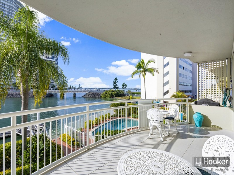5/3-5 Vernia Place, Biggera Waters QLD 4216