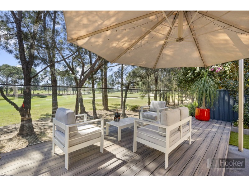 39 Ballybunyon Crescent, Hope Island QLD 4212