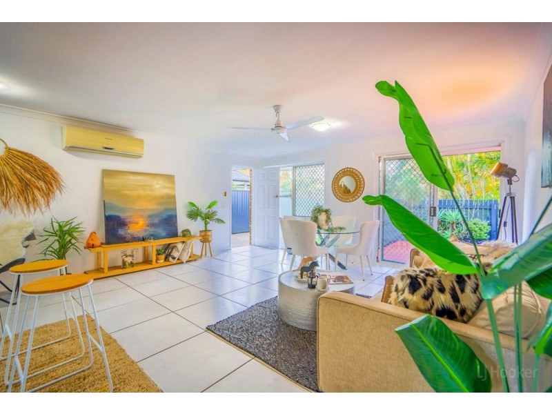 9/26 Government Road, Labrador QLD 4215