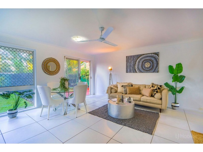 9/26 Government Road, Labrador QLD 4215